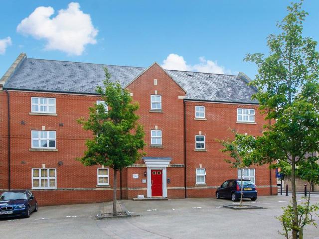 Flat for rent in Oakhurst, Haydon Wick