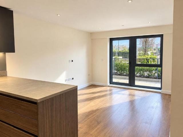 Apartment for rent in Beaufort Park, Greater London