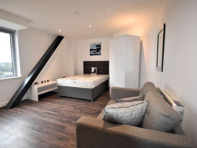 Flat for rent in Riverdene, Priest Down