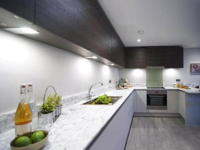 Flat for rent in Slough