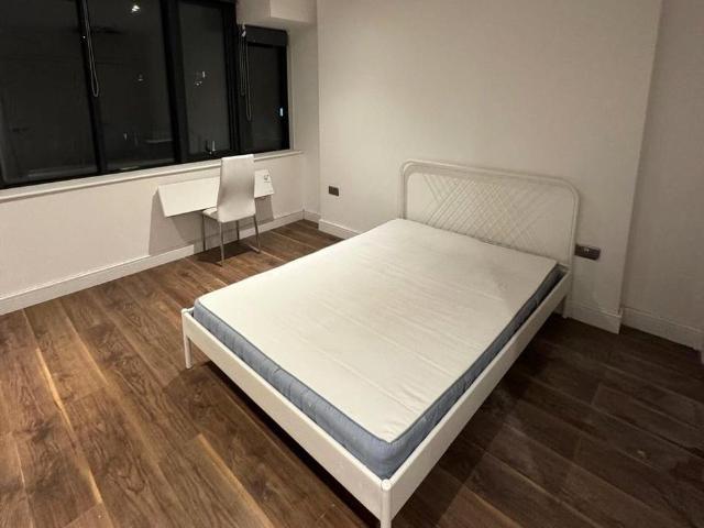 Apartment for rent in Wealdstone, Greater London