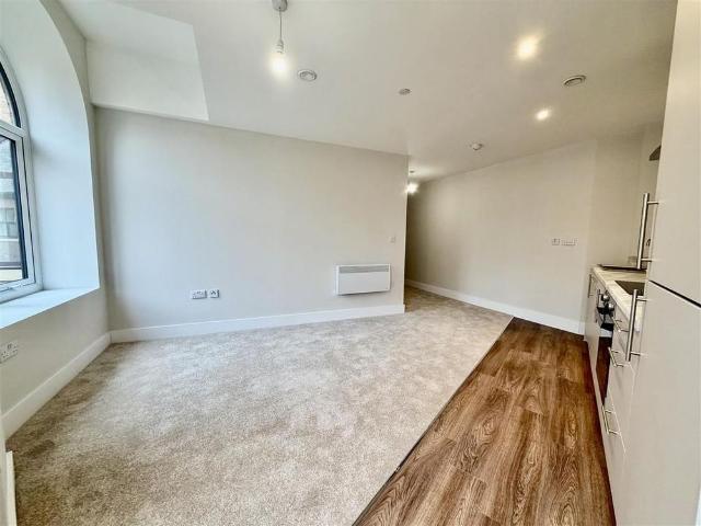 Apartment for rent in Old Town, Hull
