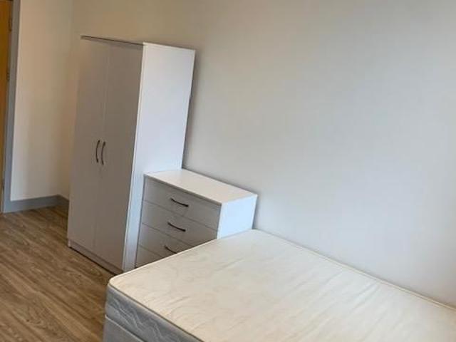 Apartment for rent in Mount Pleasant, Nangreaves