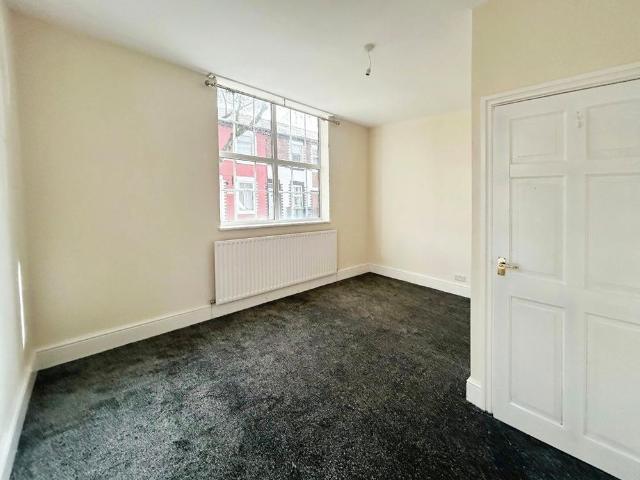 Apartment for rent in Avenham, Higher Bartle