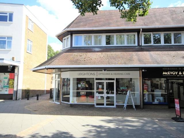 Flat for rent in Woodley