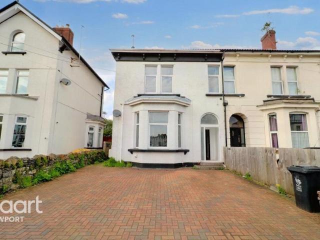 Flat for rent in Wales