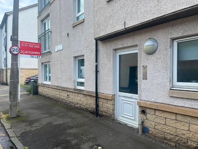 Apartment for rent in Meadowbank, Scotland