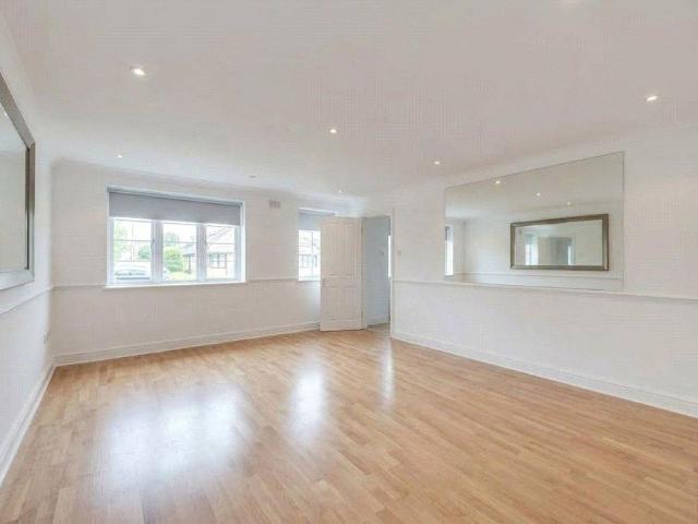 Apartment for rent in London Borough of Wandsworth, Greater London