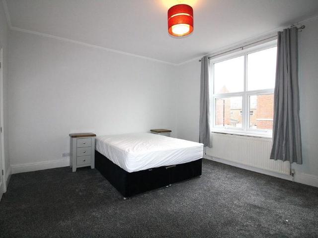 Apartment for rent in Sharrow Vale, Isle Of Man