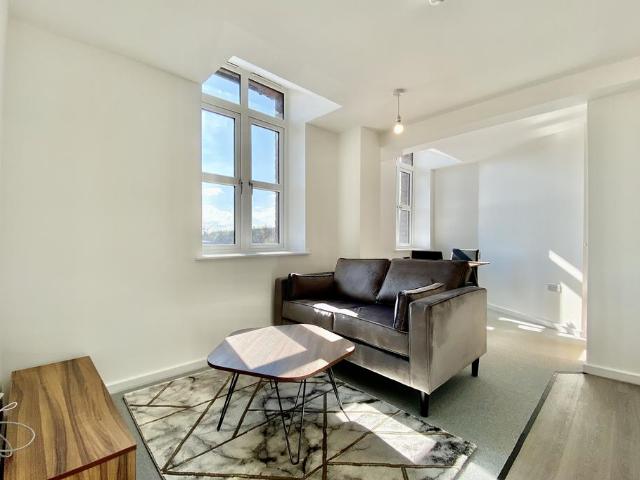 Flat for rent in Burley, West Yorkshire