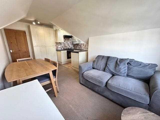 Apartment for rent in Round Hill, Brighton & Hove