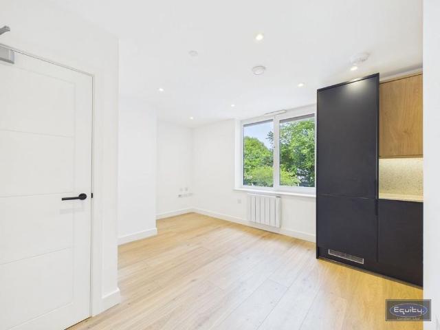 Apartment for rent in North Cray, Greater London