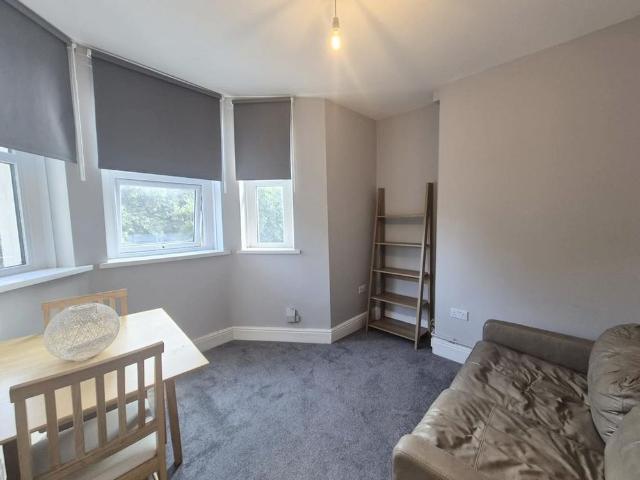 Apartment for rent in Cardiff International Sports Village, Cardiff