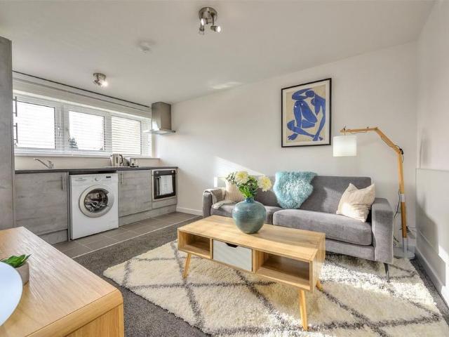 Apartment for rent in Leegomery, Telford
