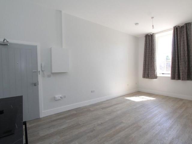 Apartment for rent in Penistone, South Yorkshire