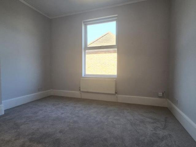 Apartment for rent in Widmore, Greater London