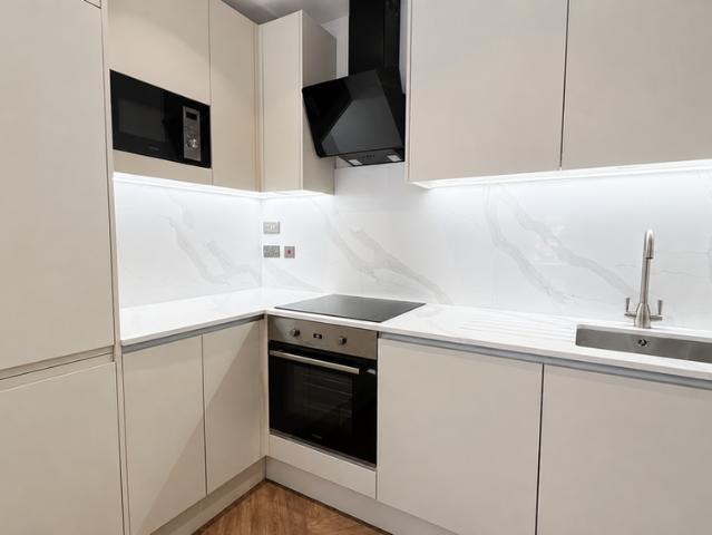 Apartment for rent in Edenbrook, Hart