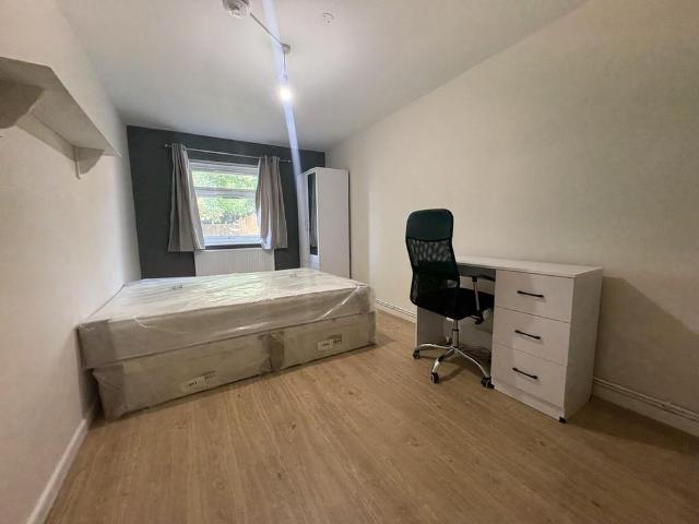 Apartment for rent in Deer Park, Black Bourton