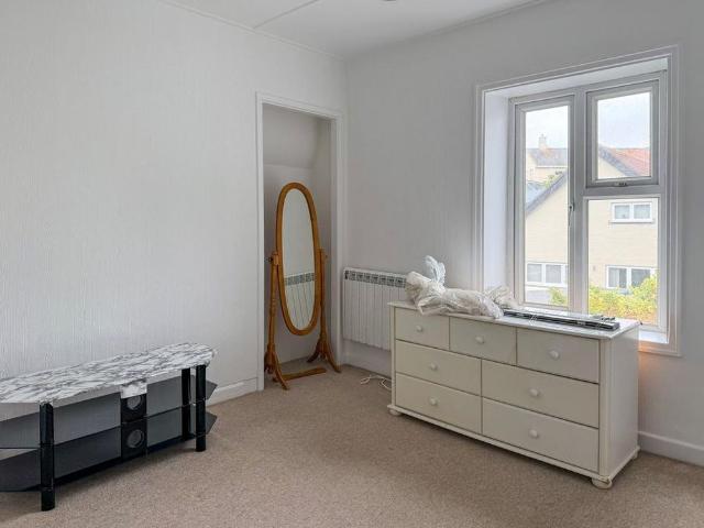 Apartment for rent in St Helier, Greater London