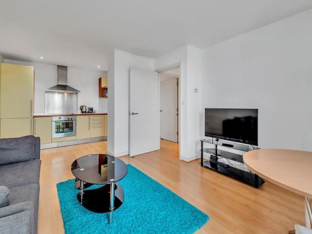 Apartment for rent in Finsbury, Greater London