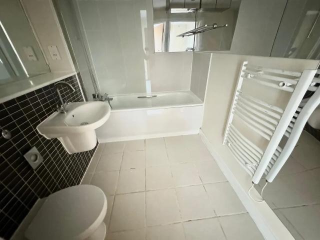 Apartment for rent in Spon End, West Midlands