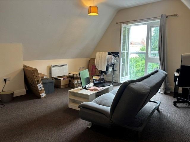Apartment for rent in Red Hill, Worcestershire