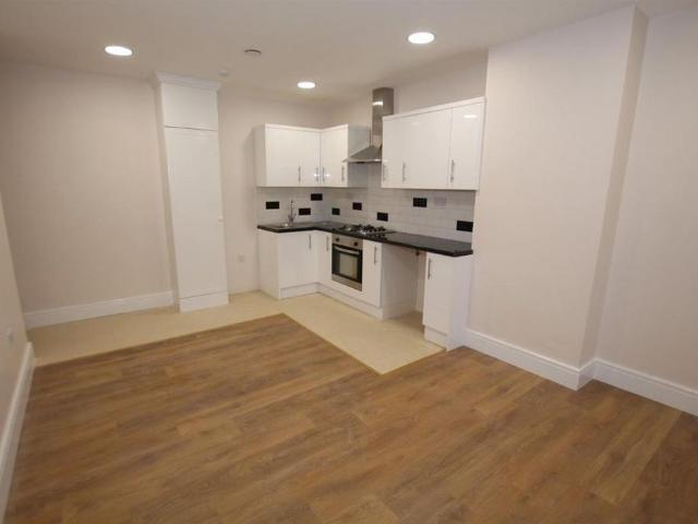 Apartment for rent in Falcon Lodge, Wales