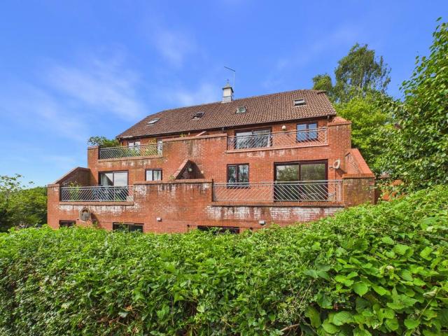 Flat for rent in Cressex, Buckinghamshire