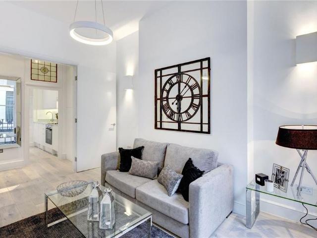 Apartment for rent in St. James's, Mayfair