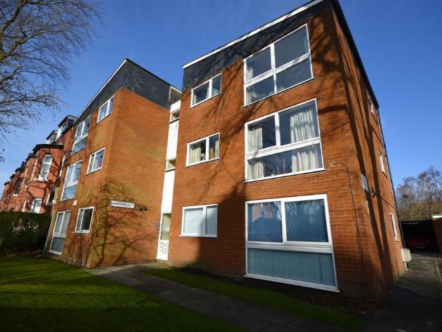 Flat for rent in Heaton Moor, Greater Manchester