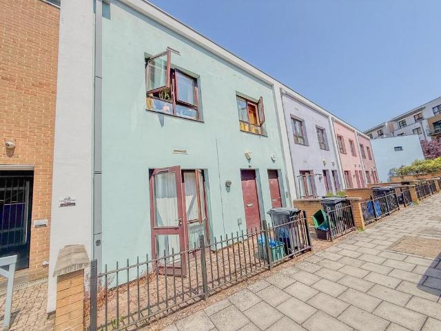 Flat for rent in Spike Island, Feckenham