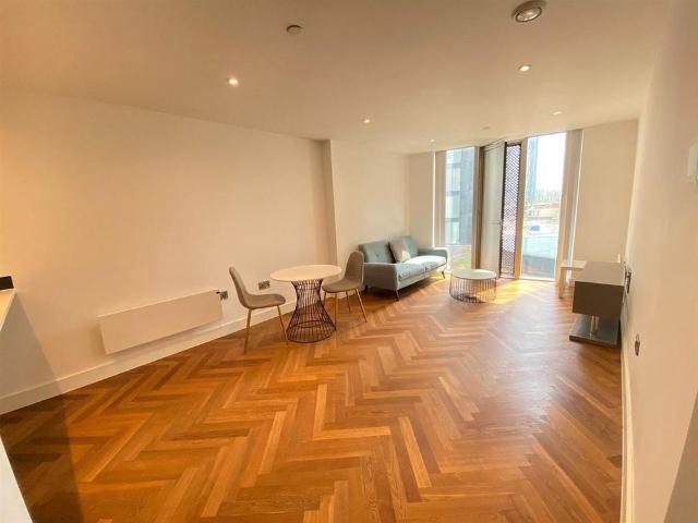 Apartment for rent in City Centre, Georgia
