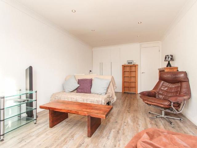 Apartment for rent in North Watford