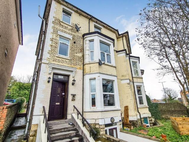 Flat for rent in Midway, Kent