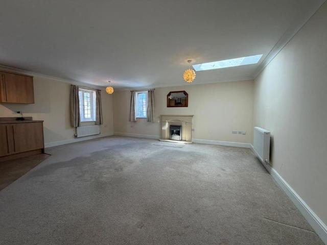 Apartment for rent in St Martins, Caerphilly