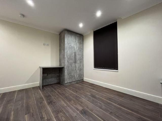 Apartment for rent in Avenham, Higher Bartle