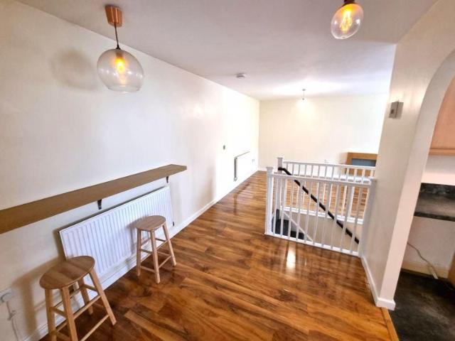 Apartment for rent in Caerphilly, Wales