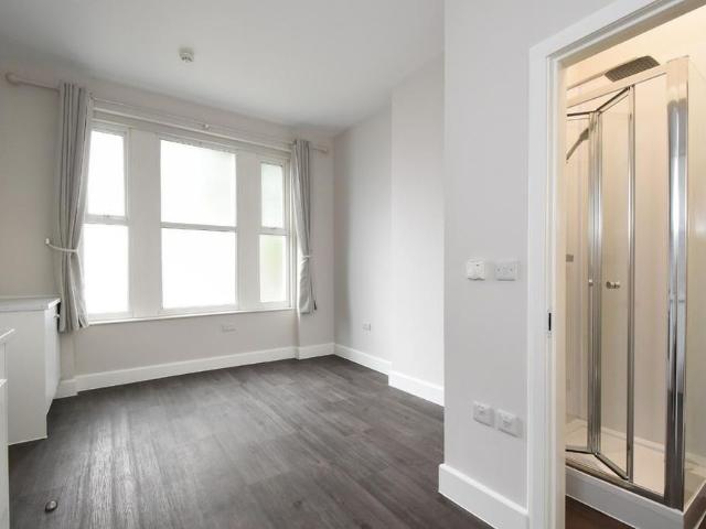 Apartment for rent in West Norwood, Greater London