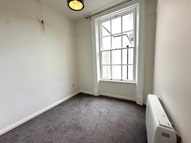 Apartment for rent in Golden Valley, Gloucestershire