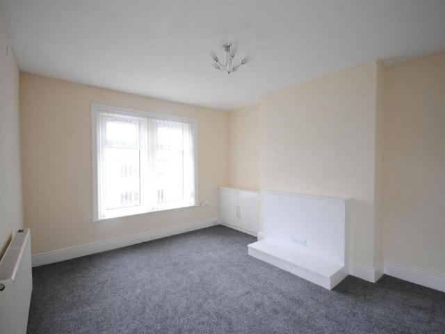 Apartment for rent in Queensbury, Bradford