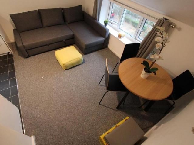Apartment for rent in St. Johns, Manchester