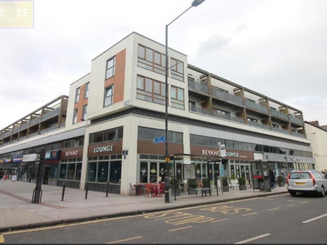 Flat for rent in Trafford Park, Greater Manchester