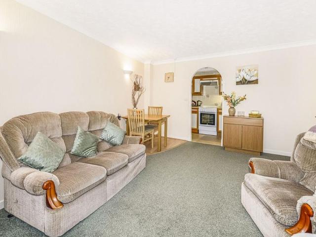 Apartment for rent in Fordington