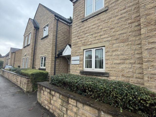 Flat for rent in Charlestown, Bradford