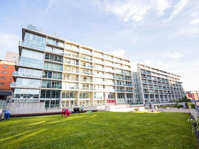 Flat for rent in Hulme, Georgia