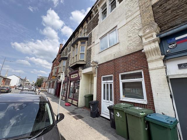 Flat for rent in Pillgwenlly, Wales
