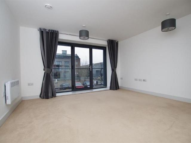 Apartment for rent in Rodbourne, Swindon