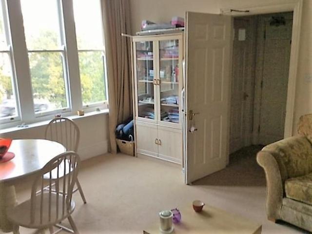 Apartment for rent in Holywell, The Slade
