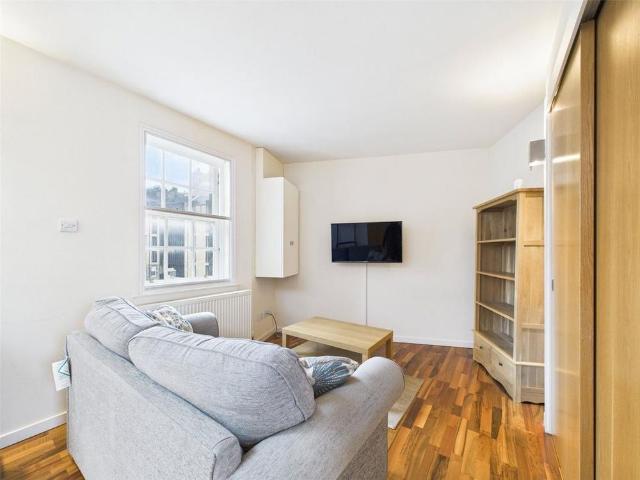 Apartment for rent in Abbeyhill, City of Edinburgh