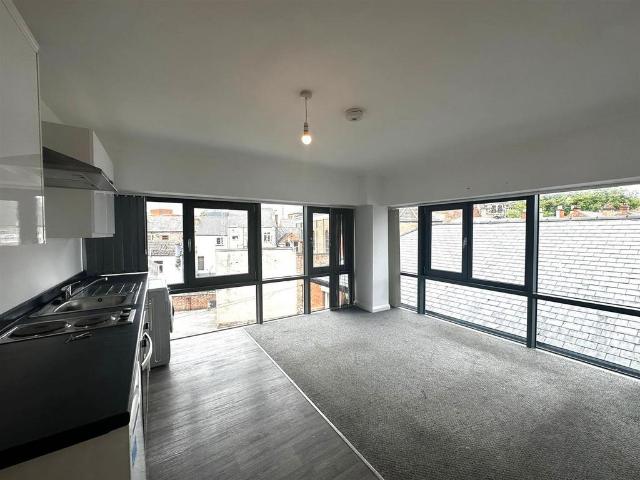 Flat for rent in New Normanton, East Midlands
